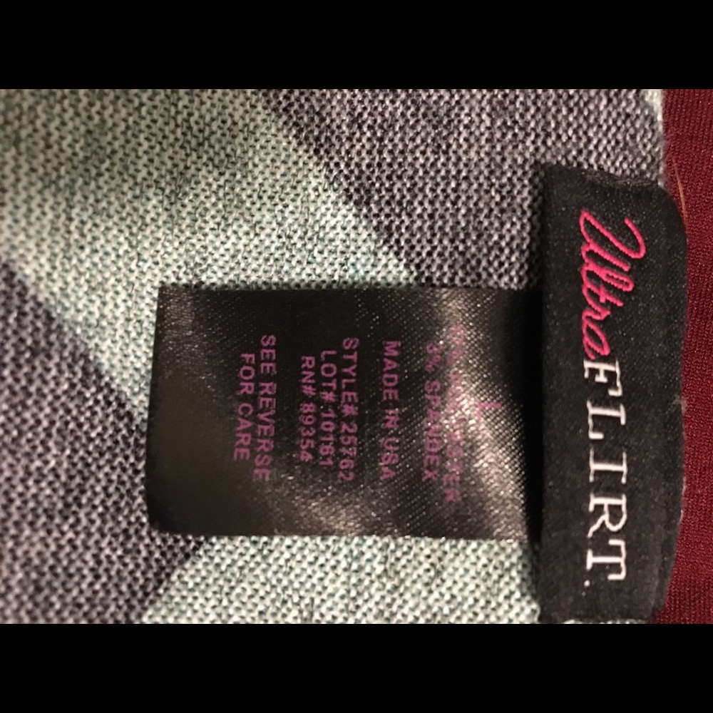 Top - Picture 3 of 3